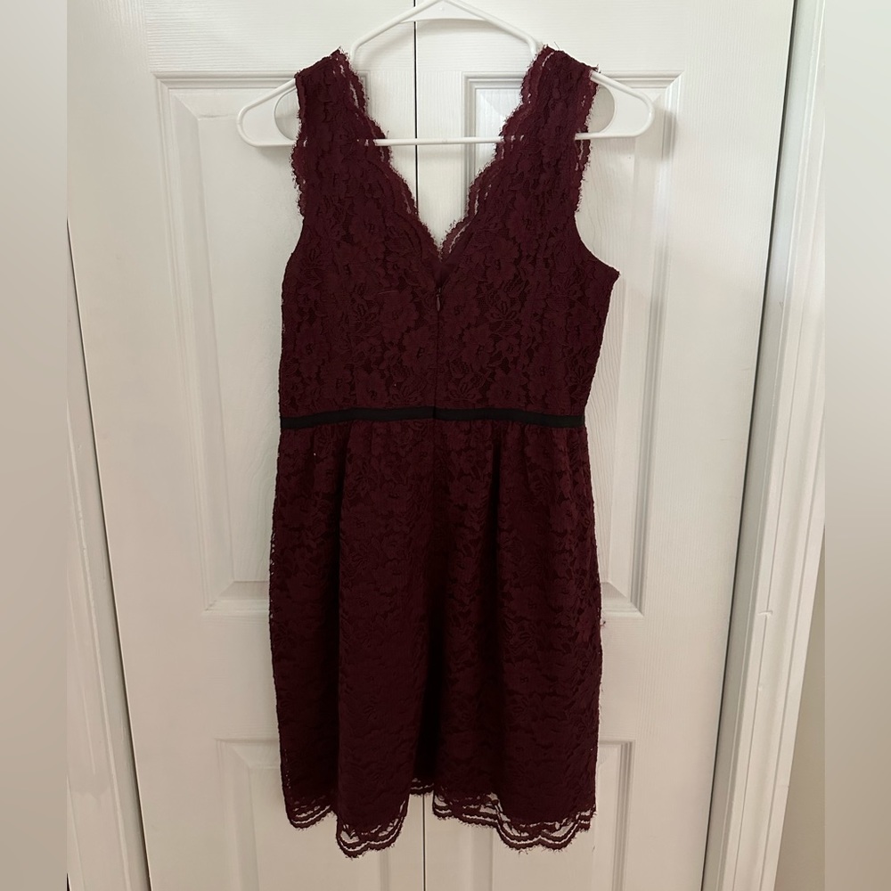 LOFT by Ann Taylor Maroon Lace A-line mini dress
